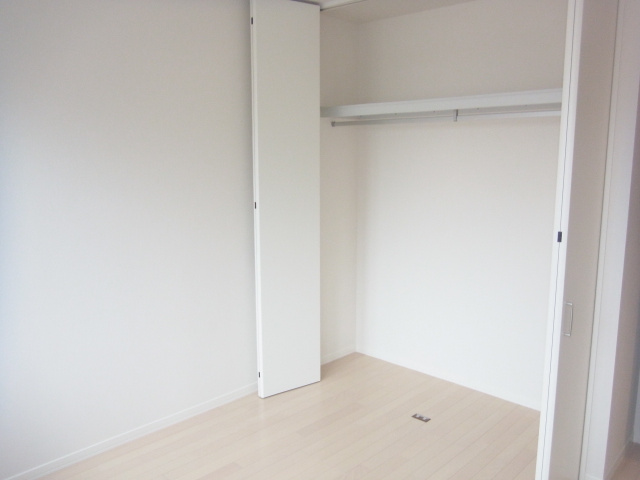 シャーメゾン・鈴鹿Bの収納|退去前の為、同じ物件内のお部屋の参考画像となります。