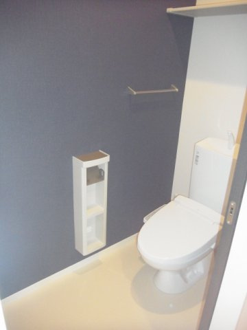 シャーメゾン・鈴鹿Bのトイレ|退去前の為、同じ物件内のお部屋の参考画像となります。