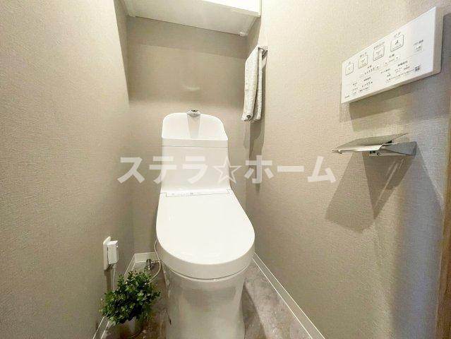 リバーサイドともぶち第一住宅14号棟のトイレ|コンパクトで使いやすいトイレです