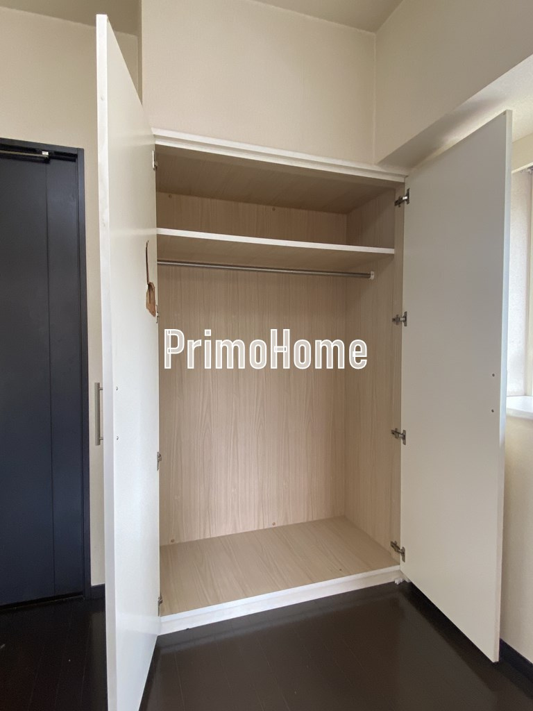 メインステージ神田駅前の収納