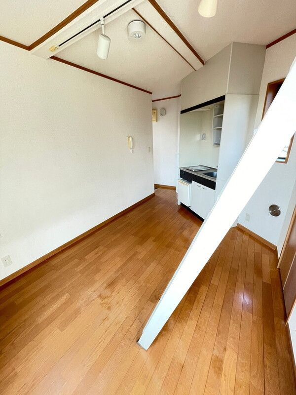 ベルハイム南ヶ丘の居間・リビング