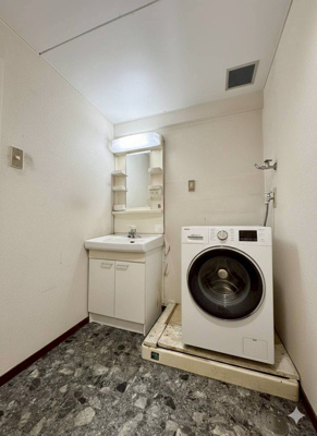 【独立洗面台】 | 藤和今泉コープ | ※CGにて家具等を作成しています。
※リフォーム予想写真