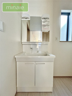 【脱衣所】 | 可動棚付きフリースペース　八木が谷1丁目　全2棟　B号棟 | 同プラン