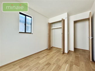 【洋室】 | 可動棚付きフリースペース　八木が谷1丁目　全2棟　B号棟 | 同プラン