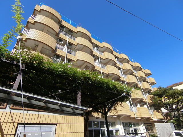 杉並区下高井戸1丁目のマンションの画像