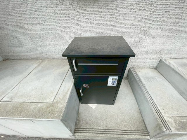 リヴァージュ木川のロビー