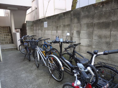 【駐輪場】 | ウエストサイド新宿御苑
