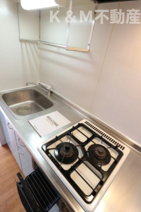 ベルドムールＣＴＤのキッチン|コンパクトなキッチンで掃除もラクラク