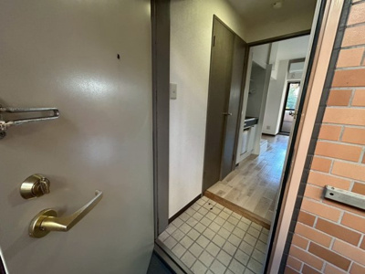 【玄関】 | ライオンズマンション河辺第2