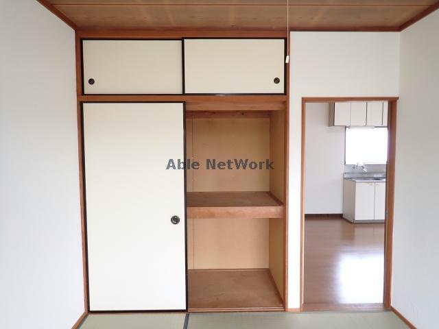 メゾンルピナの収納|押し入れ有！