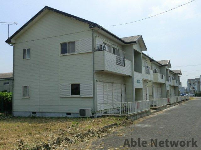 メゾンルピナの外観