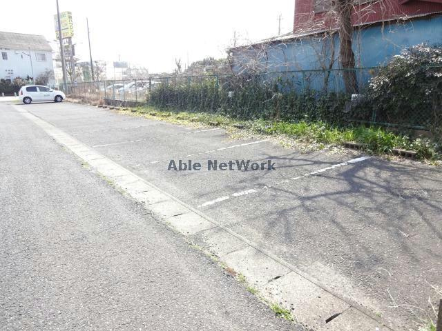 メゾンルピナの駐車場|駐車場