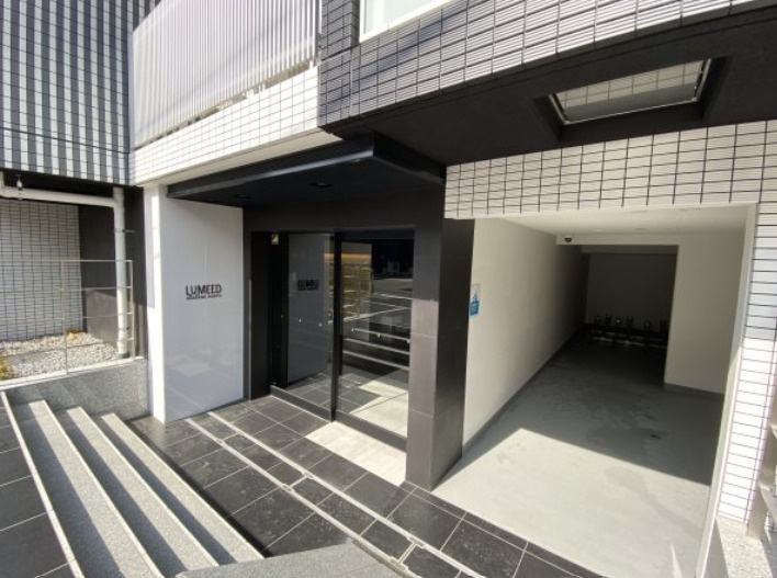 ＬＵＭＥＥＤ赤羽ＮＯＲＴＨのエントランス