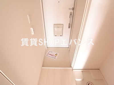【玄関】 | リブリ・谷津