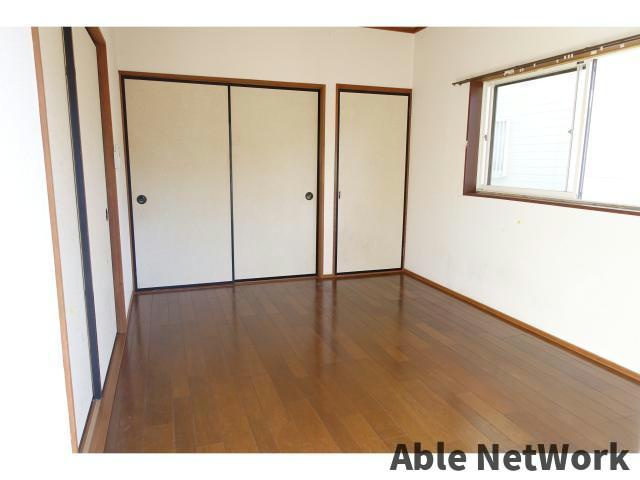 メゾンルピナの洋室|洋室６帖