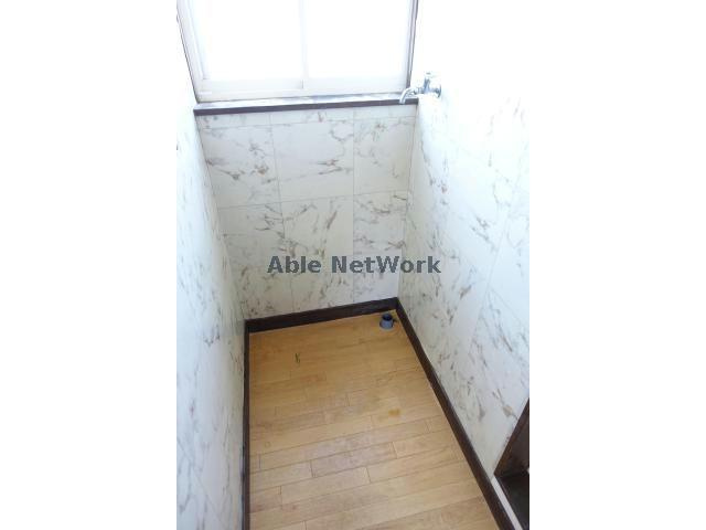 メゾンルピナの設備|洗濯機置き場