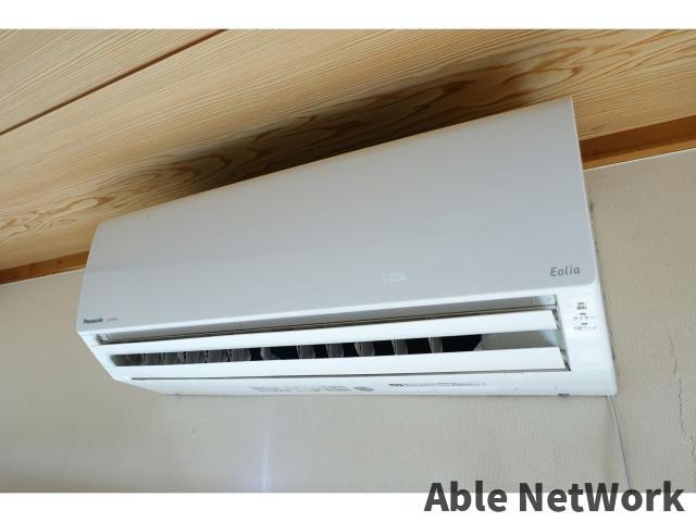 メゾンルピナの設備|洋室エアコン