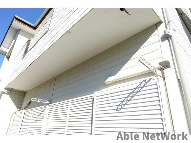 メゾンルピナの庭|室外物干し