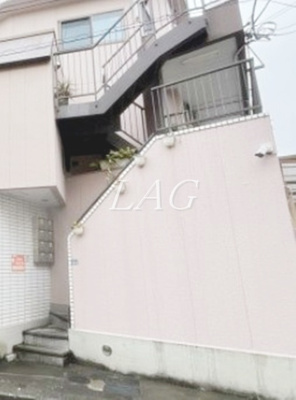 【その他共用部分】 | ヴァンベール・エモリ | 共用階段です。