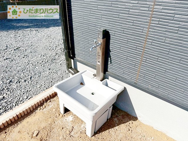 【設備】 | 第1下妻市下妻丙　新築戸建 | 埋め込み式の散水栓ではなく、立水栓が標準で付いてます♪