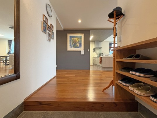 【玄関】 | 熱海市網代 戸建