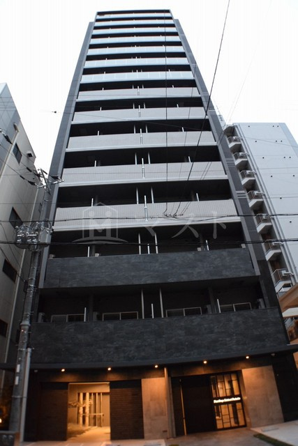 ファーストステージ江戸堀パークサイドの外観