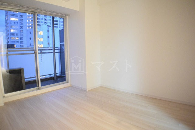 ファーストステージ江戸堀パークサイドの居間・リビング