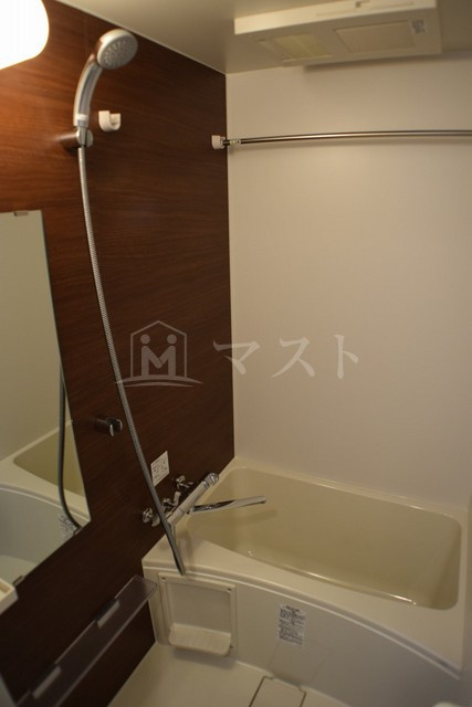 ファーストステージ江戸堀パークサイドの浴室