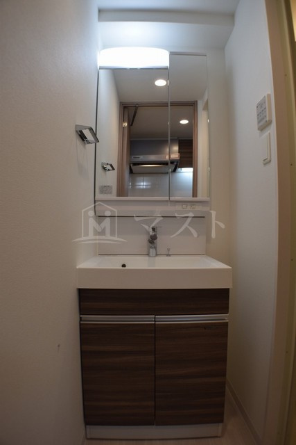 ファーストステージ江戸堀パークサイドの洗面所