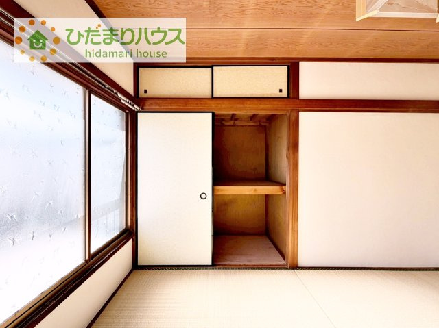 【収納】 | 常総市原宿　中古戸建 | 和室の収納は横開きクローゼット！
しまった物の出し入れも楽々です(^^)