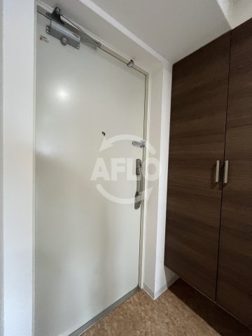 Luxe新大阪EAST Iの玄関|Luxe新大阪EAST I　玄関