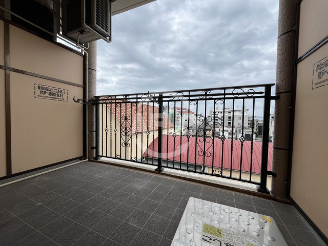 Luxe新大阪EAST Iのバルコニー|Luxe新大阪EAST I　バルコニー