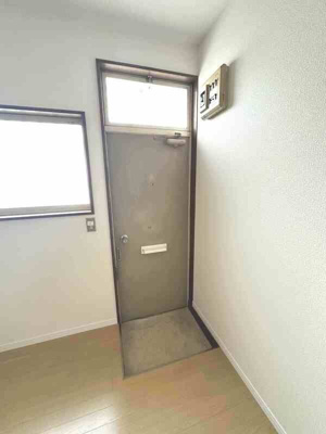 【玄関】 | 岡野ハイツ栗山