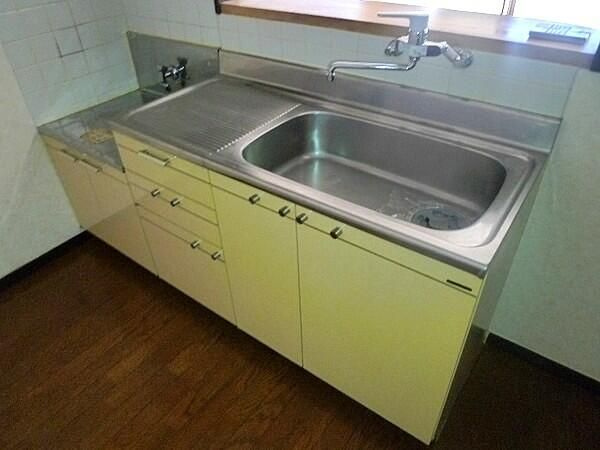 ホーリーランド貫南のキッチン|※別号室参考写真