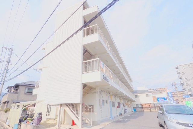 真藤ビルの外観