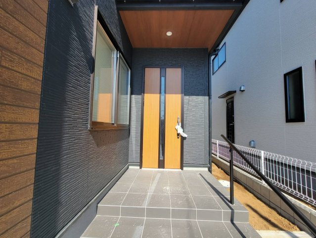 【LiveleGarden】宇都宮市駒生町 第25　全2邸の間取り|○1号棟間取り図○
【4LDK+パントリー+2WIC+カースペース3台】