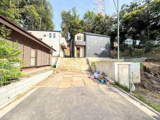 戸塚区柏尾町　新築戸建ての外観|◆土・日・祝日は、当社スタッフによる現地案内会を実施しております。もちろん平日のご案内も可能です。お気軽にご相談ください！！