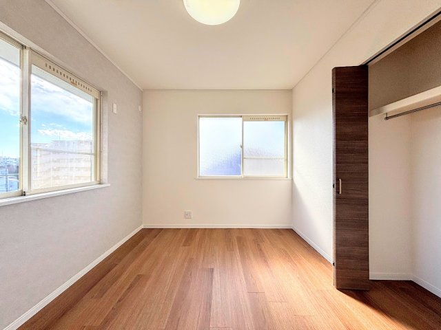 戸塚区名瀬町　中古戸建て　第2の収納|◆暮らし心地を大きく左右する収納を、適材適所に配置し使い勝手を考慮しました。空間を余すところなく有効利用した収納は生活空間をより上質なものにしてくれるでしょう。
