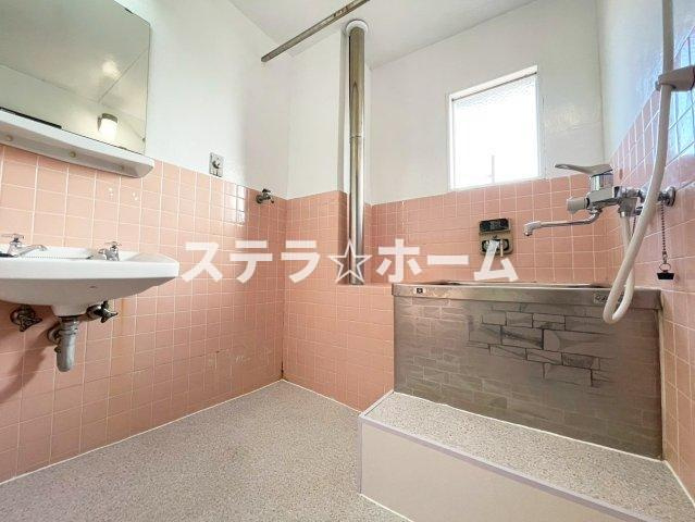 佐伯第一コーポラスの浴室|ゆったり過ごせるお風呂です