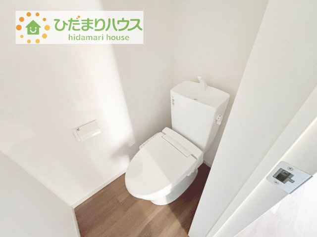 【トイレ】 | つくば市今鹿島9期　新築戸建　全3棟 | 節水できるトイレで、少ないお水でもしっかりと洗浄してくれます！