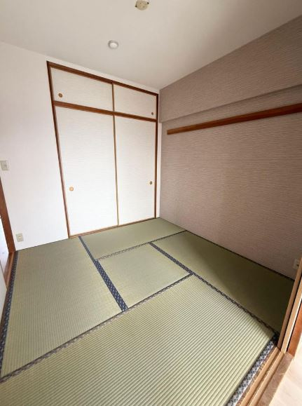 藤和東石切ホームズ見晴らしの丘の和室