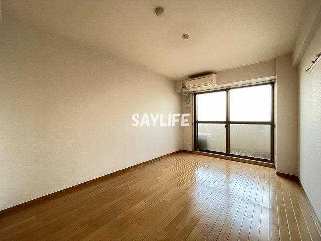 ピュアライズ諏訪の居間・リビング