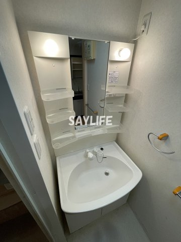 ピュアライズ諏訪の洗面所