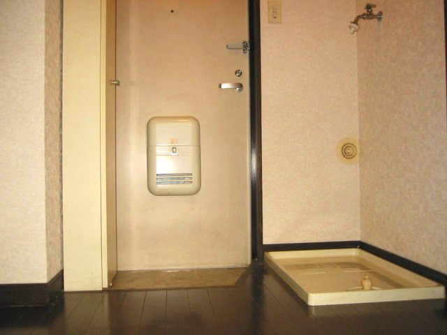 オリーアルカジック武原の玄関