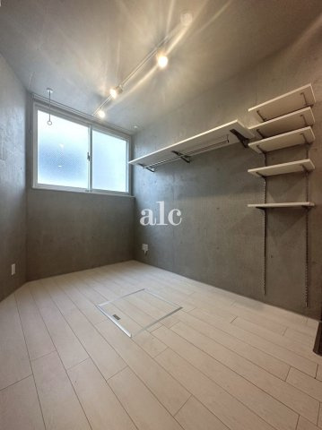 CICADA NAKANOの内装|◆築浅◆敷金礼金ゼロ！2人入居可◎ペット可◎◆中野駅10分◆