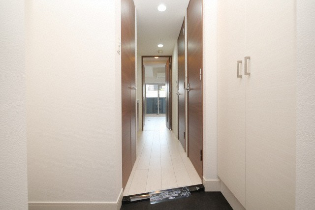 ポルト・ボヌール梅田ＷＥＳＴの玄関