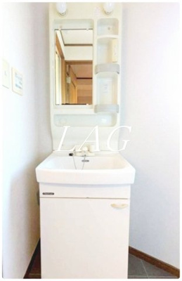 【洗面所】 | クラウン曳舟 | 独立洗面台です。