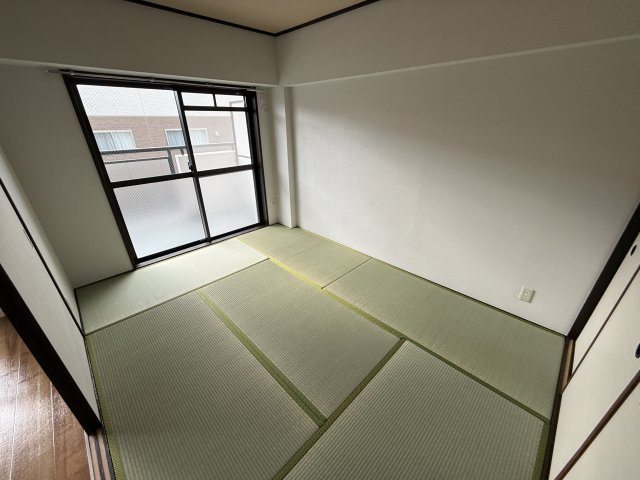 エクセルハイツの和室