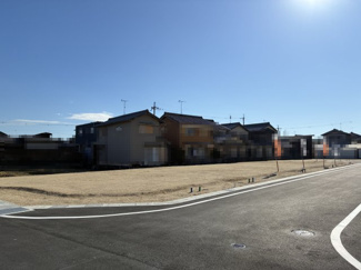 【前面道路含む現地写真】 | 大津市本堅田2丁目25　分譲地