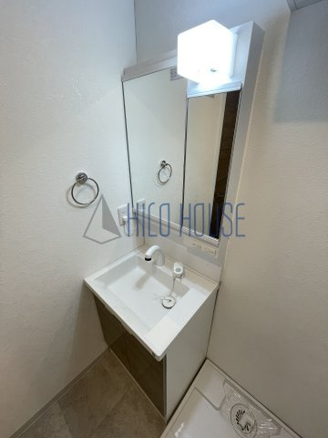 第五山中マンションの洗面所